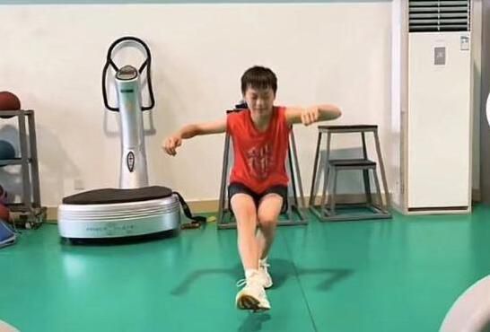 日本aa免费电影